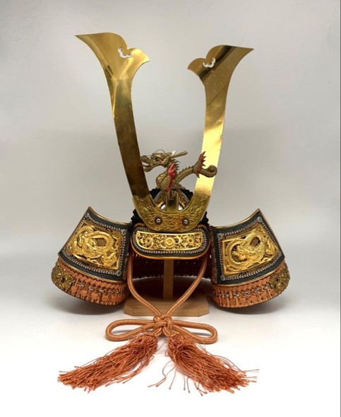 Model of a samurai helmet