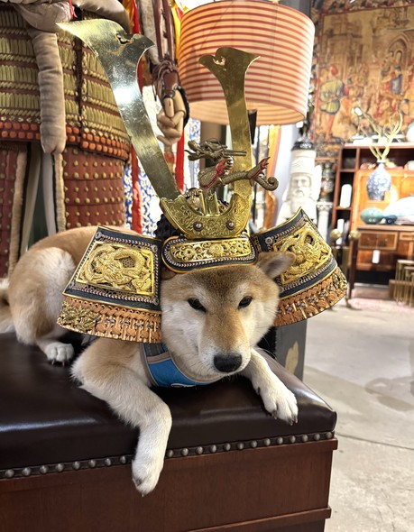 Model of a samurai helmet
