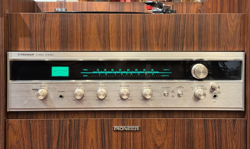 Винтажная стереосистема «Pioneer»