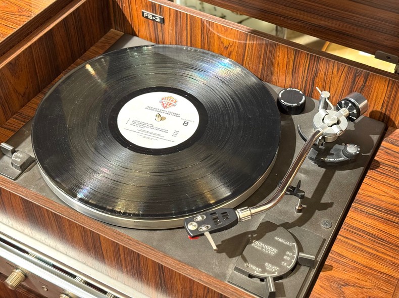 Винтажная стереосистема «Pioneer»