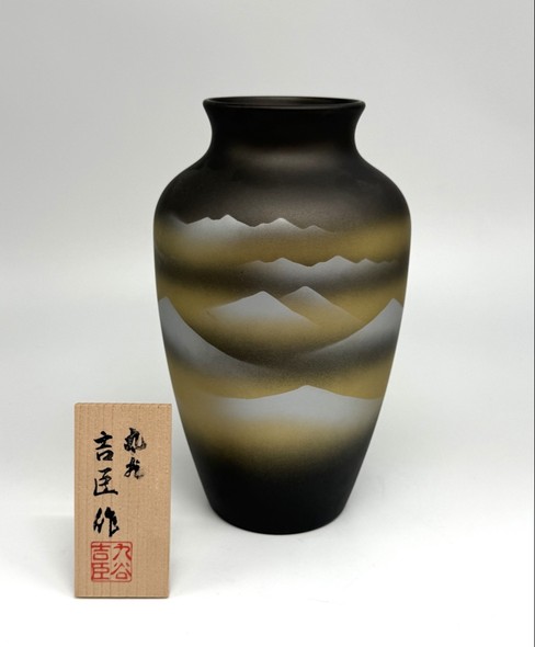 Antique Kutani vase