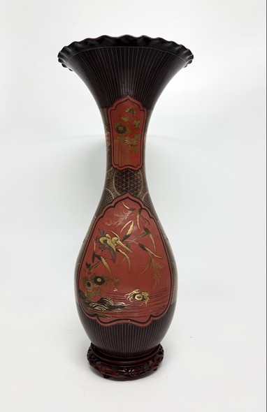 Antique floor vase, Japan