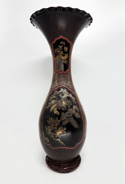 Antique floor vase, Japan