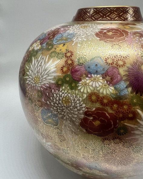 Рair of vases