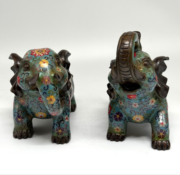 Paired sculptures "Elephants", cloisonné