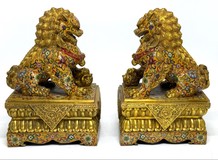 Vintage Paired Sculptures "Dogs Fo"
