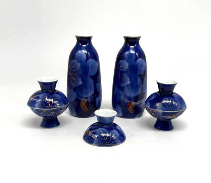 Antique Sake Set
