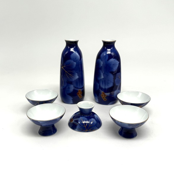 Antique Sake Set