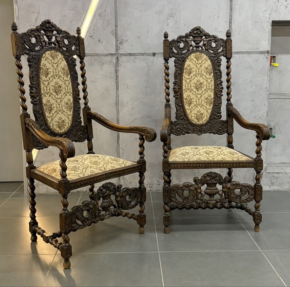 Antique twin armchairs,
Neo-Renaissance