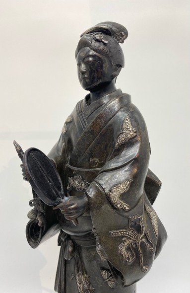 Vintage sculpture
"Geisha", Asia