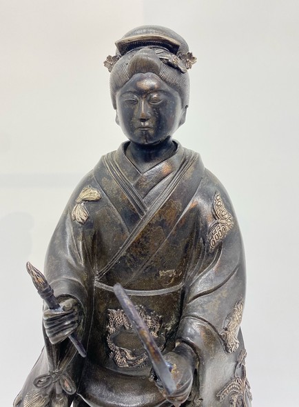 Vintage sculpture
"Geisha", Asia