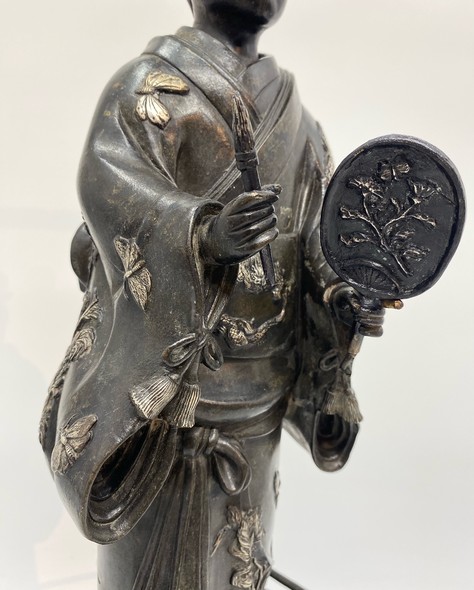 Vintage sculpture
"Geisha", Asia