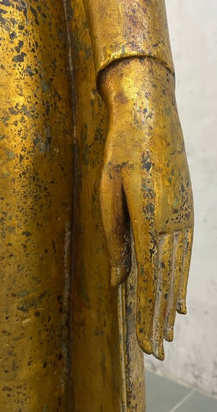 Vintage sculpture
"Standing Buddha"