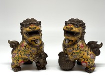 Vintage paired sculptures "Dogs of Fo"