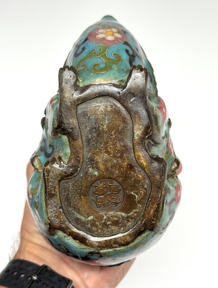 Vintage teapot sculpture "Mouse"