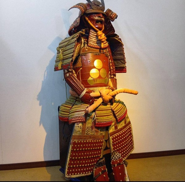 Antique Samurai armor,
Japan, Edo/Meiji