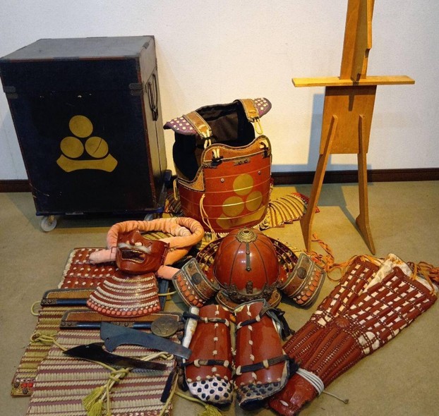 Antique Samurai armor,
Japan, Edo/Meiji
