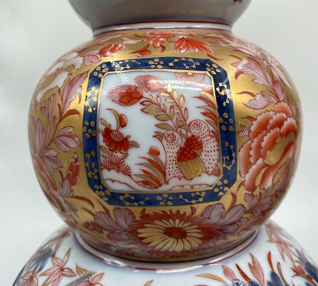 Rare paired
gourd vases