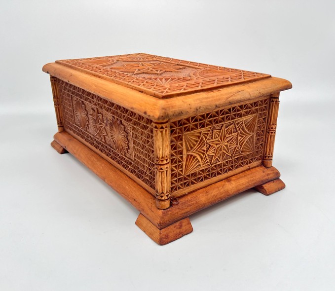 Antique box,
Abramtsevo workshop