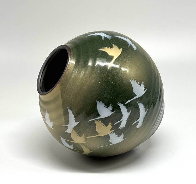 Vintage vase,
Kutani, "Cranes"