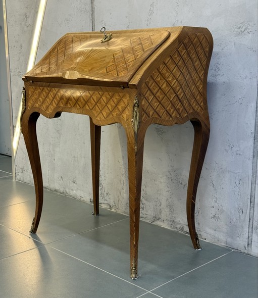 Antique bureau