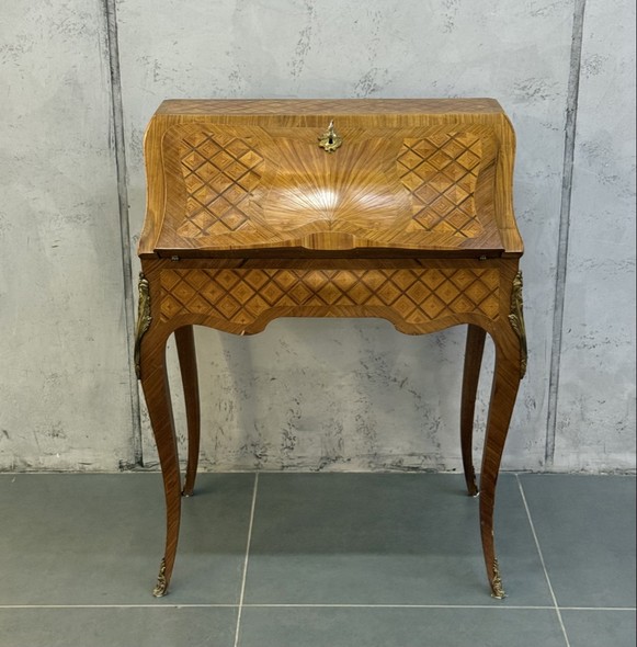 Antique bureau
