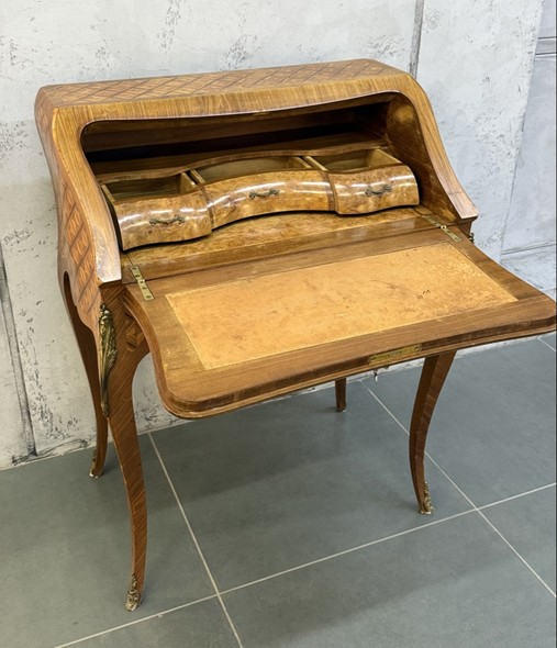 Antique bureau