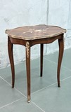 Antique
Louis XV coffee Table