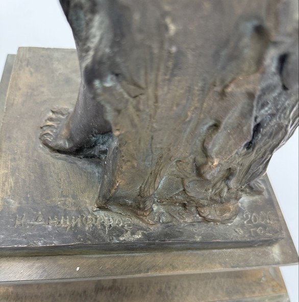 Sculpture "Girl with a Butterfly"