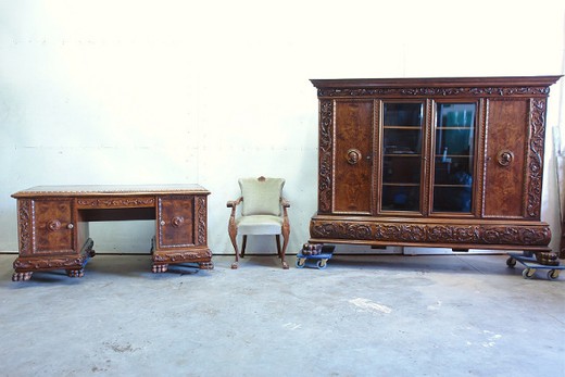 Старинная антикварная мебель. Кабинет, 3 предмета. Дерево - орех. Европа, 1930-е гг.