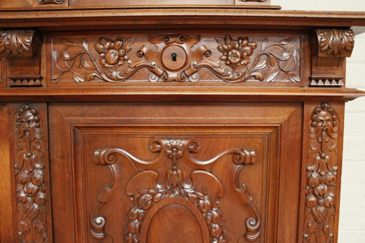 Антикварный старинный шкаф для кабинета в стиле Генрих II, Европа 19 век