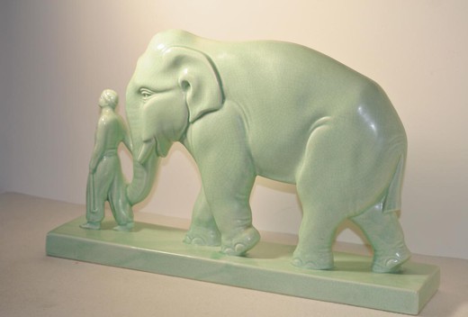 антикварная керамическая статуэтка слон и человек, ар деко