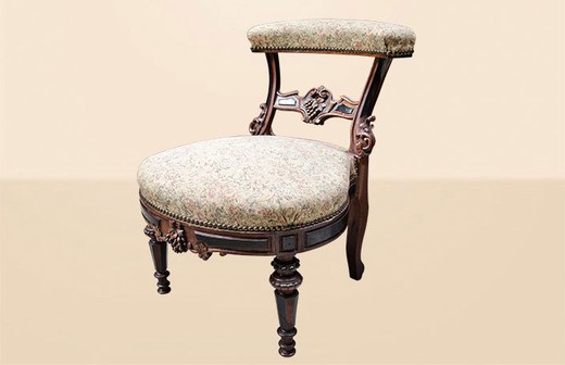 старинный стул из ореха 19 века