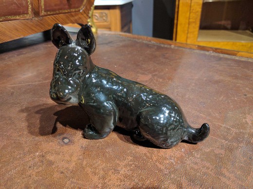 антикварная скульптура собака из фарфора, 20 век