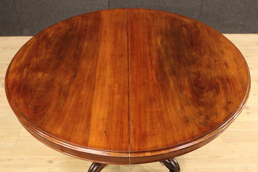 старинная мебель - круглый стол из красного дерева, 19 век