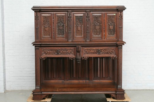 антикварный кабинет в готическом стиле из дуба, конец 19 века