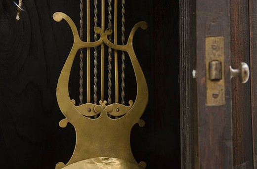 антикварные напольные часы в стиле готика, орех, 19 век