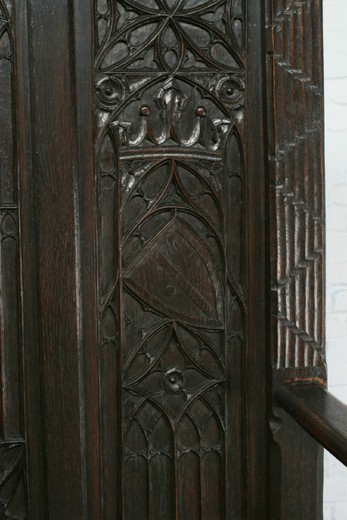 старинная скамья в готическом стиле из дуба, 19 век