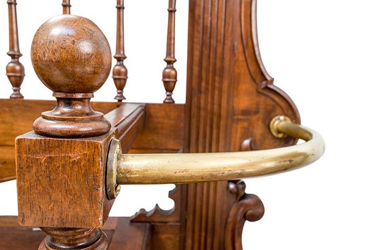 старинная мебель - вешалка 19 века из ореха