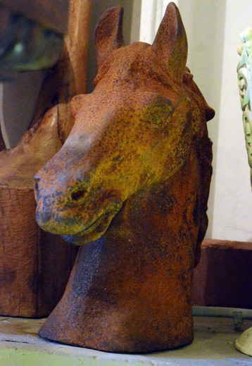 The sculpture "Head of horse"