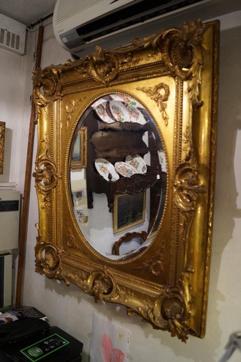 старинная мебель - зеркало в стиле регенства с рамой из дерева