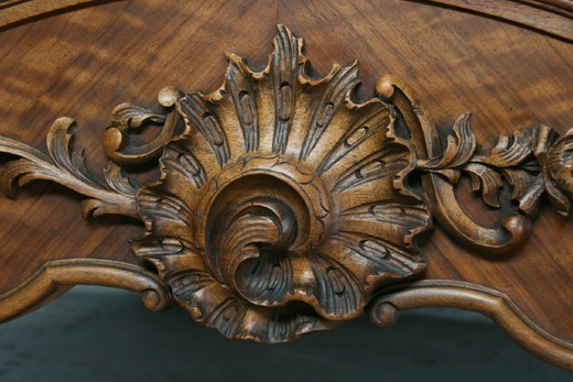 старинная мебель - витрина рококо из ореха, 19 век