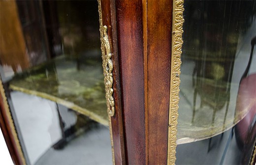 винтажная мебель - витрина людовик 16 из ореха, 19 век
