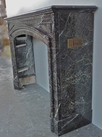 старинный каминный портал людовик 14 из мрамора