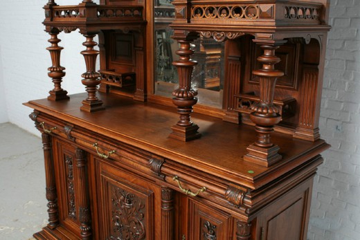 антикварная мебель ренессанс - буфет и полубуфет из ореха, 19 века