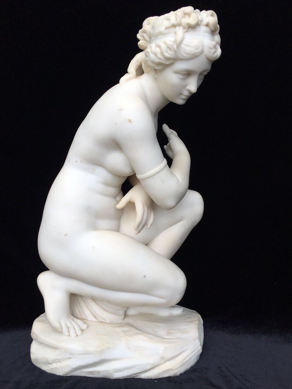 Афродита богиня скульптура Греческая
