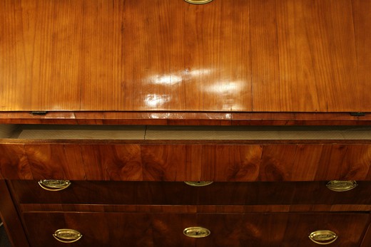 антикварная мебель - стол бюро из вишни