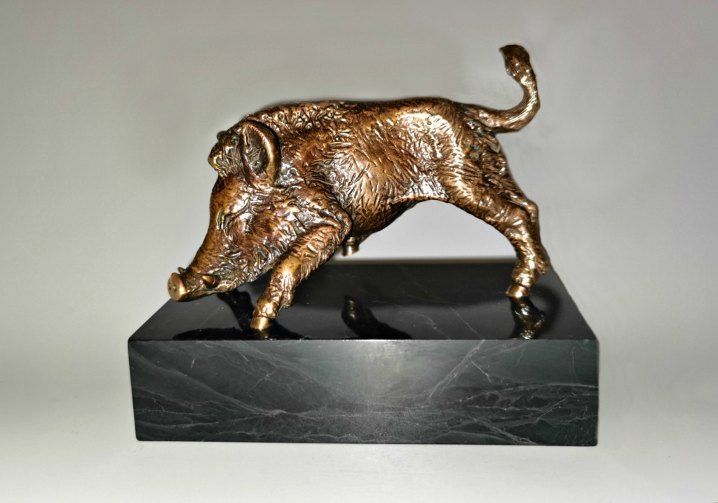 Sculpture "Boar"