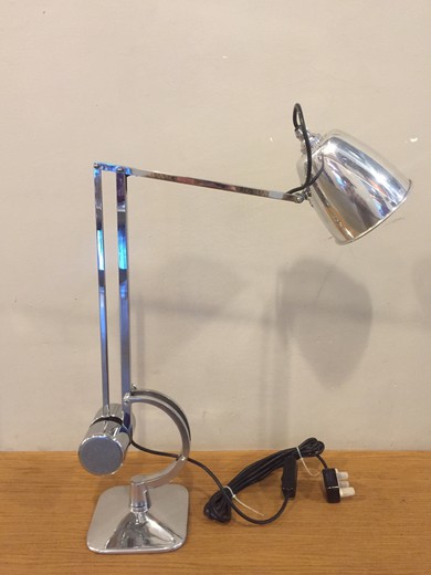 антикварная настольная лампа из металла, 20 век