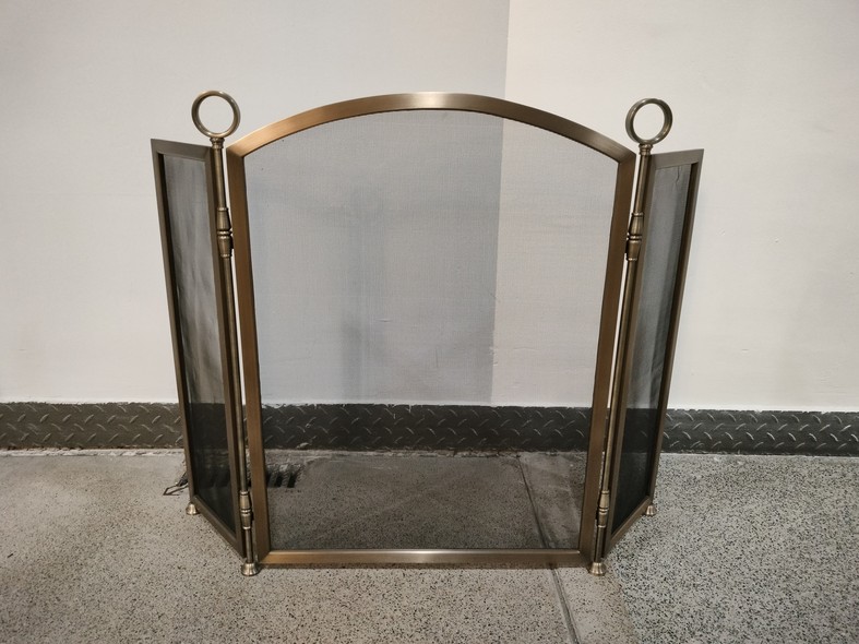 Vintage fireplace screen